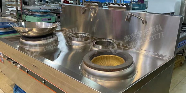 酒店食堂廚房設備為什么那么貴-這樣做更省錢（宇杰廚具）
